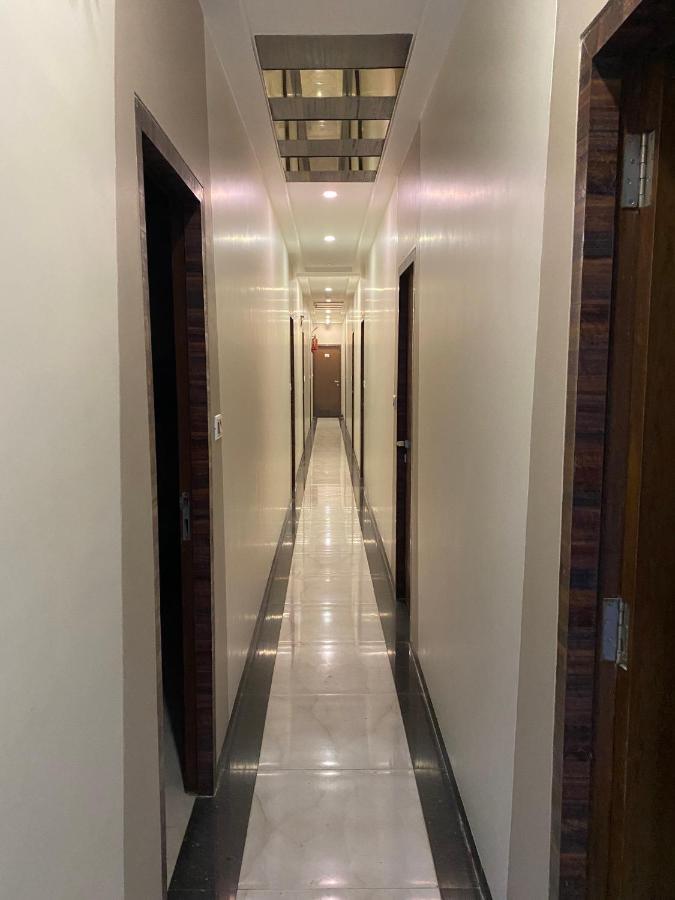 Hotel Palace Residency Near Lokmanya Tilak Terminus Mumbai Exterior foto