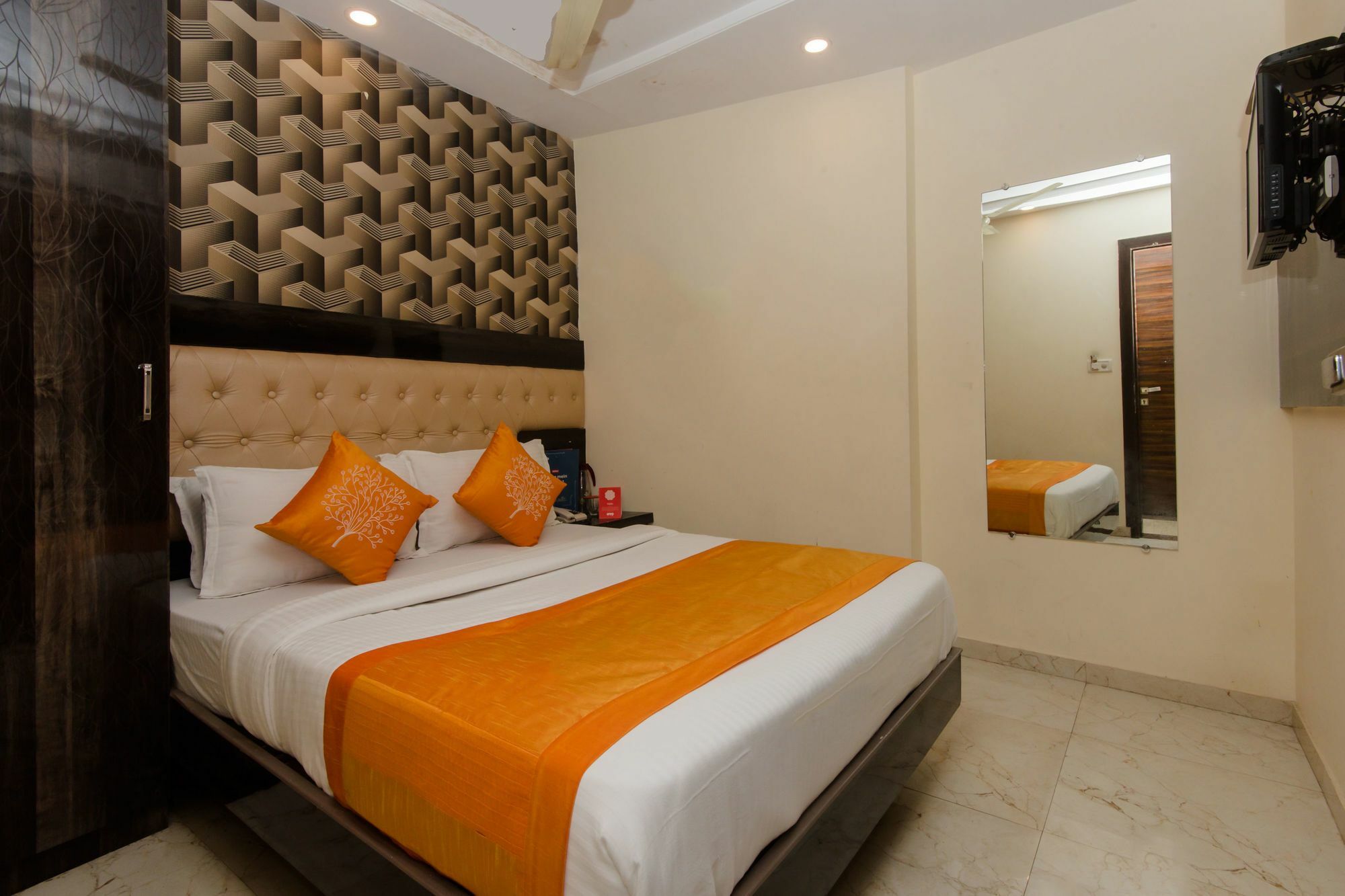 Hotel Palace Residency Near Lokmanya Tilak Terminus Mumbai Exterior foto