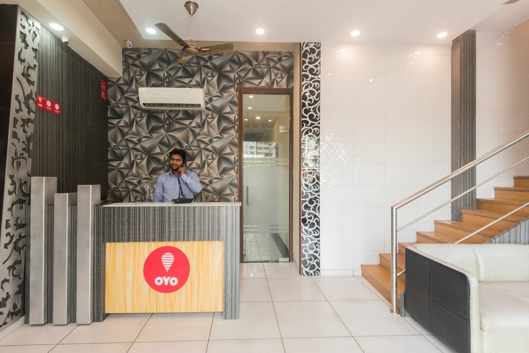 Hotel Palace Residency Near Lokmanya Tilak Terminus Mumbai Exterior foto